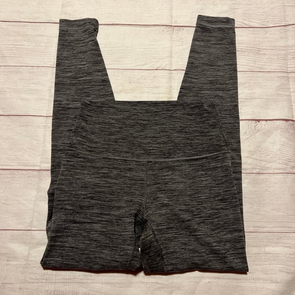 Lululemon align Leggings 28” inseam size 6